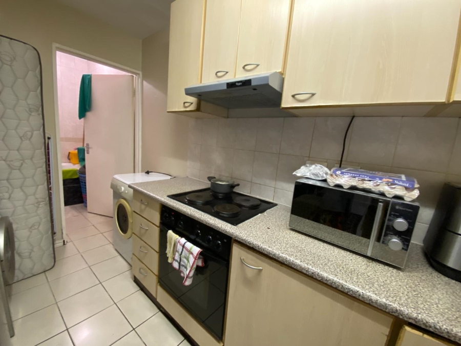 1 Bedroom Property for Sale in Wynberg Western Cape